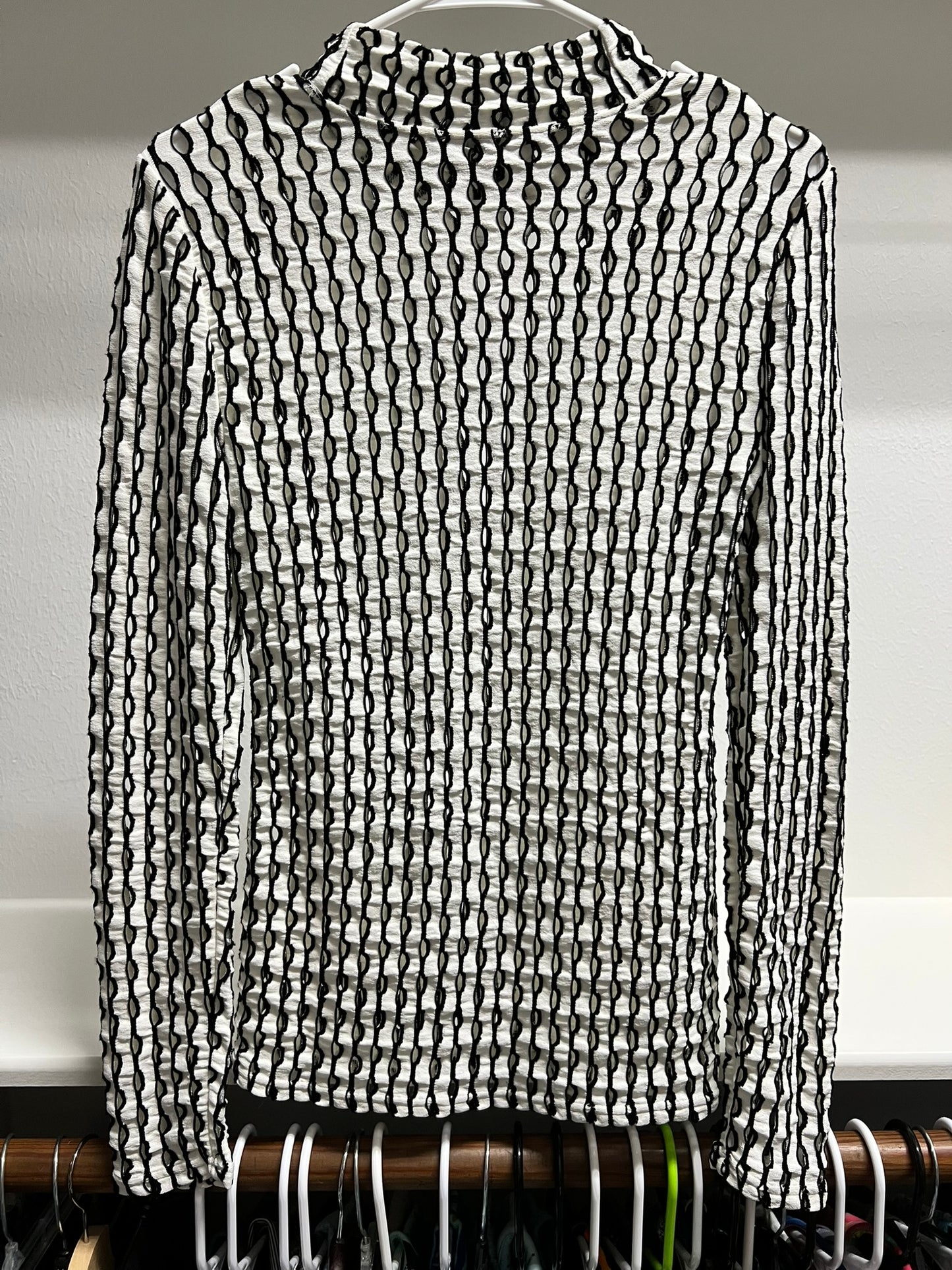 White House Black Market Black and White Blouse
