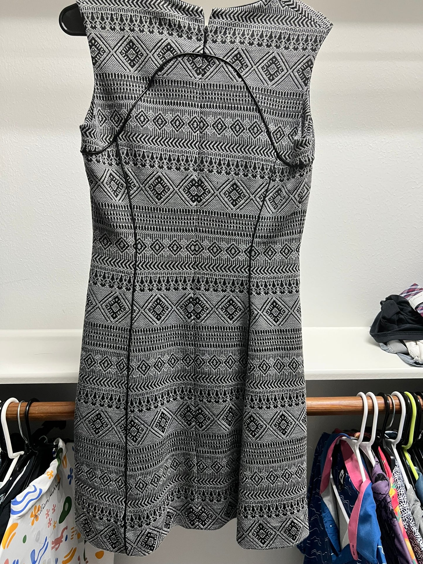 Tahari Arthur S. Levine Petite Gray Geometric Dress