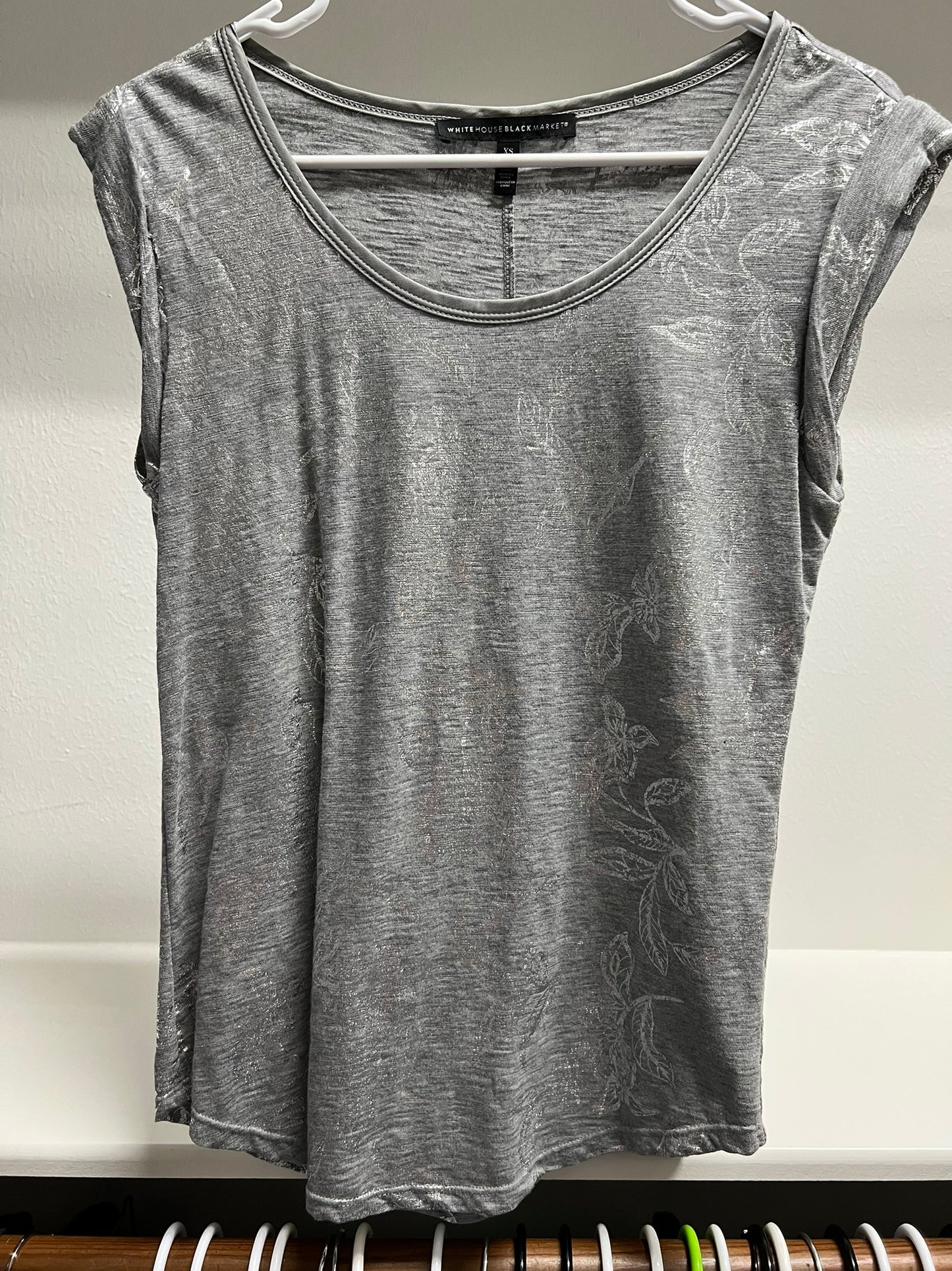 White House Black Market Short-sleeved Gray Shirt