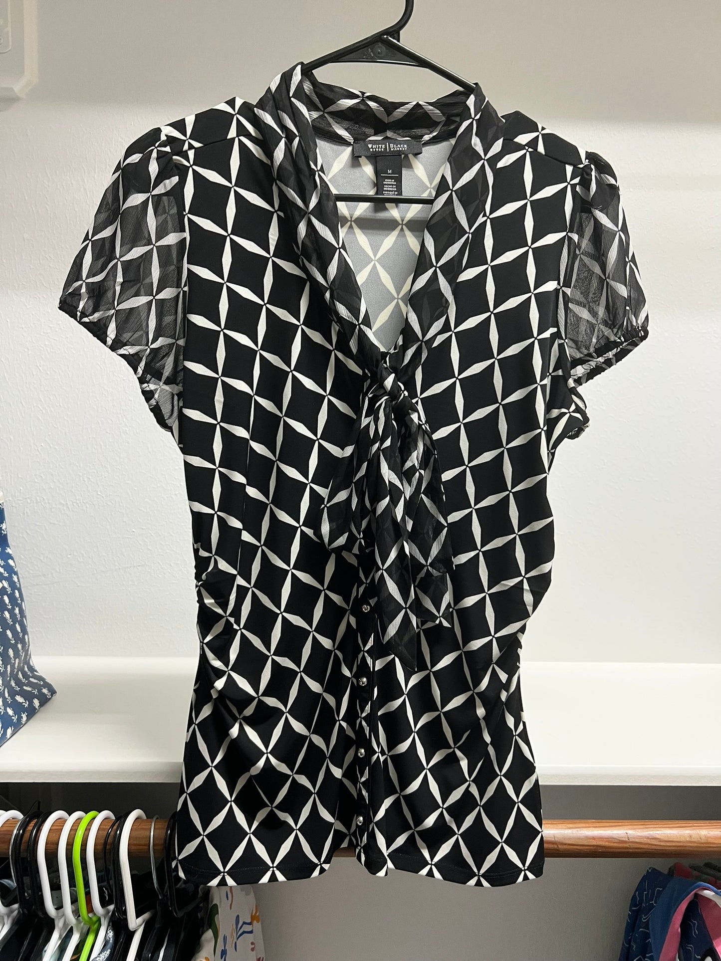 White House Black Market Black/White Pattern Blouse