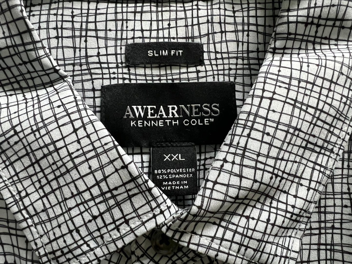 BRAND NEW! Awearness Kenneth Cole Slim Fit Short-sleeve Button-up Shirt
